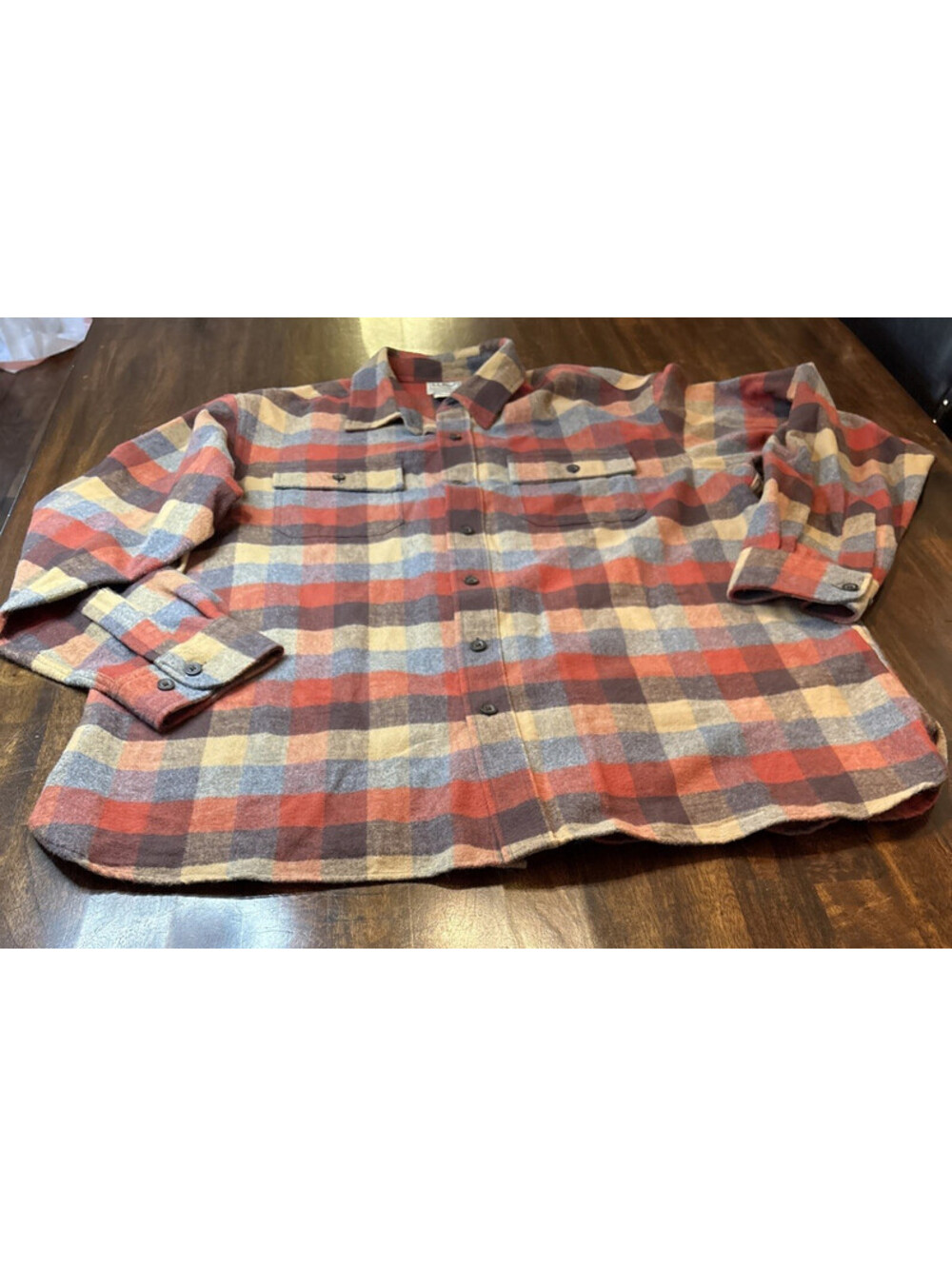 LL Bean Chamois Plaid Flannel Shirt Mens XL Traditional Fit Apple Cinnamon